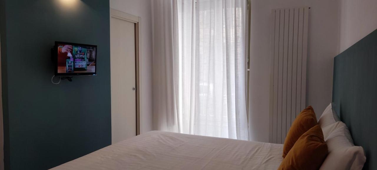 Ema Mini In Trastevere * Rom